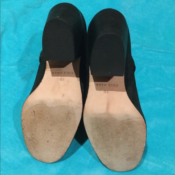 Cole Haan Grand OS Booties. Black Leather Size 8 - Picture 3 of 3